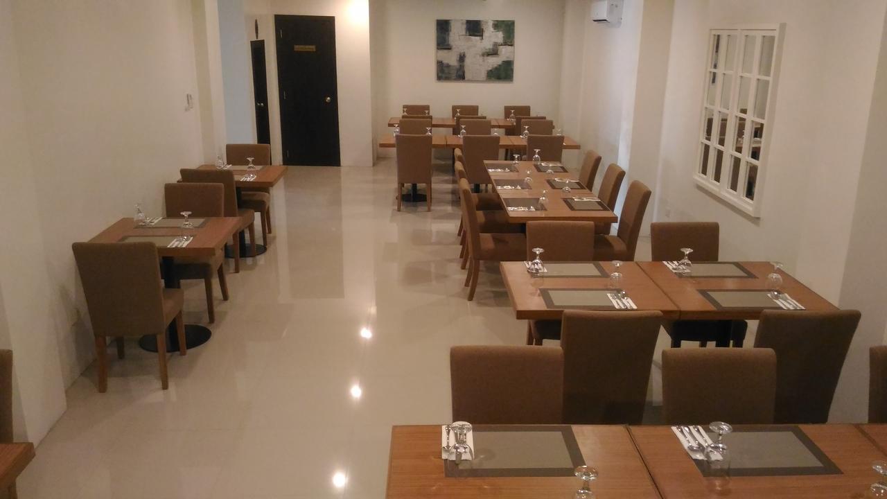 Top Star Hotel Oton Dış mekan fotoğraf