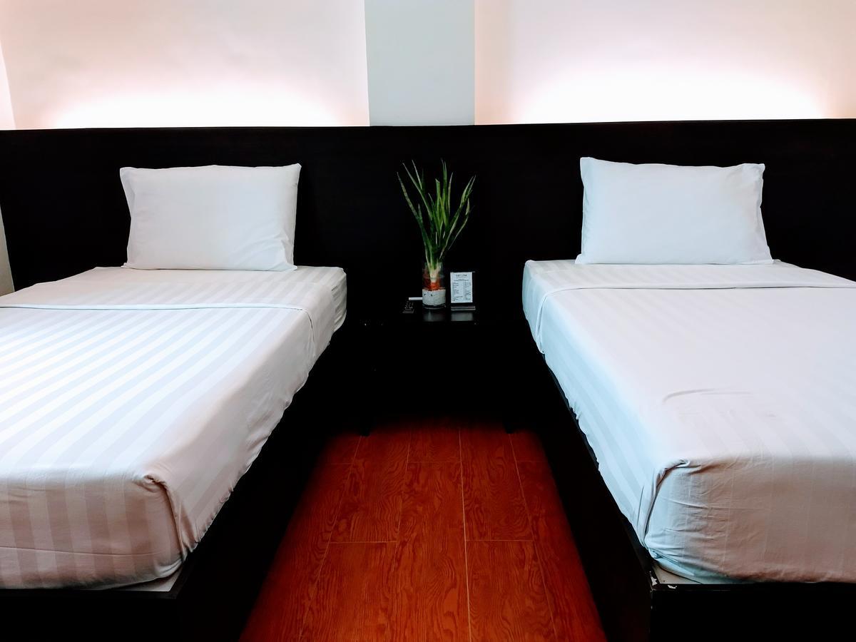 Top Star Hotel Oton Dış mekan fotoğraf